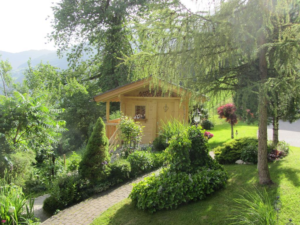 Neurauthof Hotel Zellberg Exterior photo