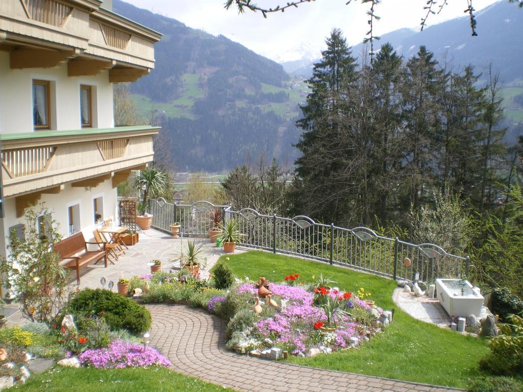 Neurauthof Hotel Zellberg Exterior photo